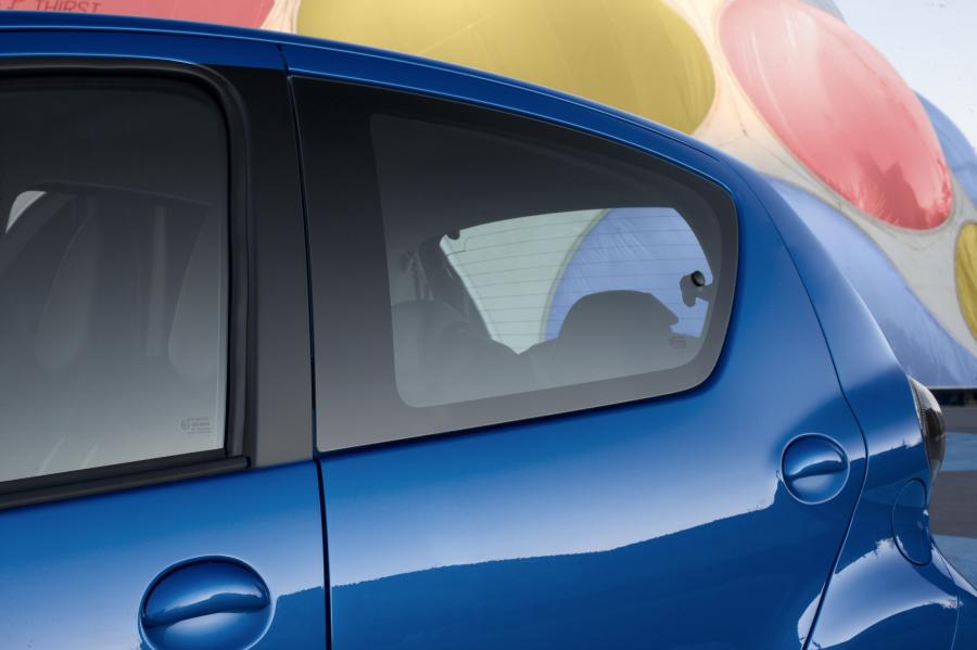  Toyota Aygo 2009 года  (фото 37 из 37)